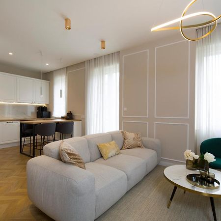Melius Apartment Сплит Екстериор снимка