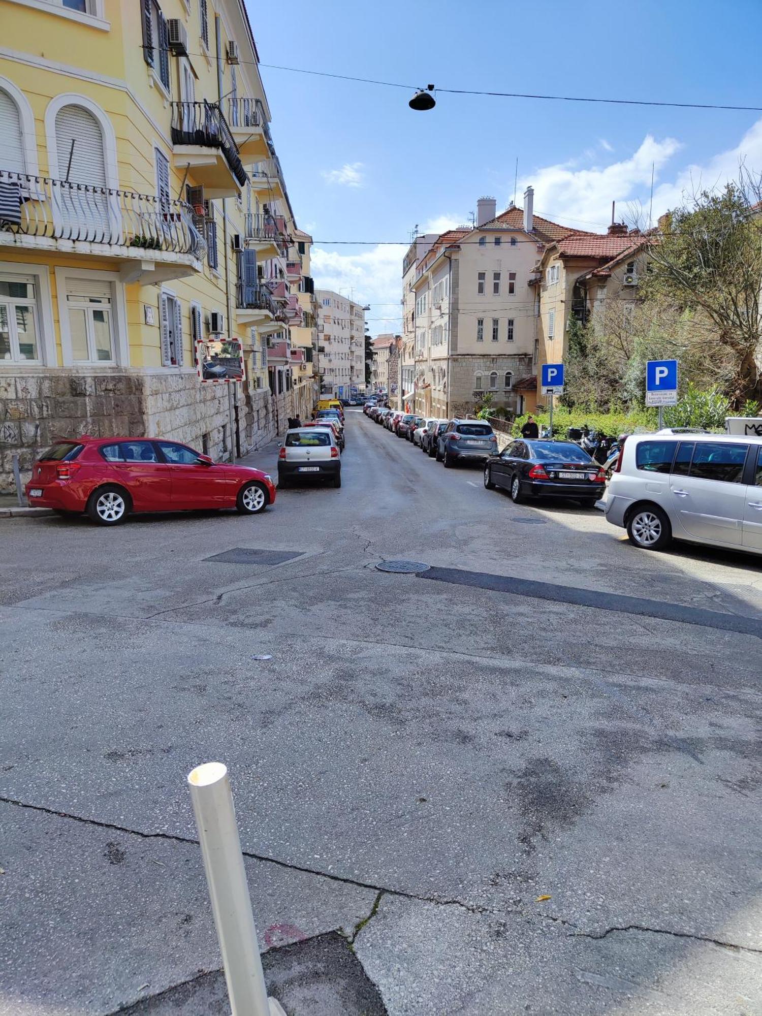 Melius Apartment Сплит Екстериор снимка