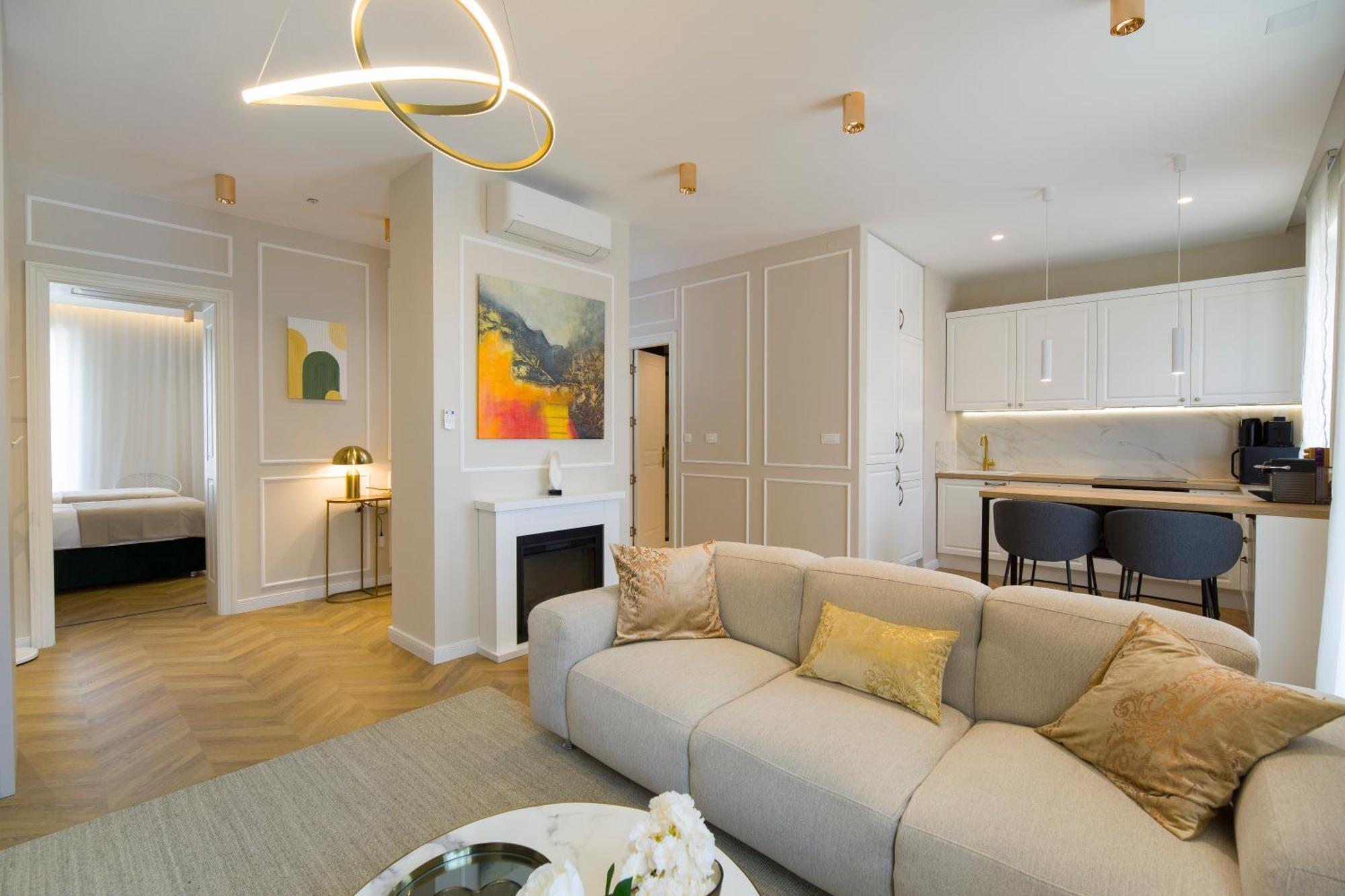 Melius Apartment Сплит Екстериор снимка