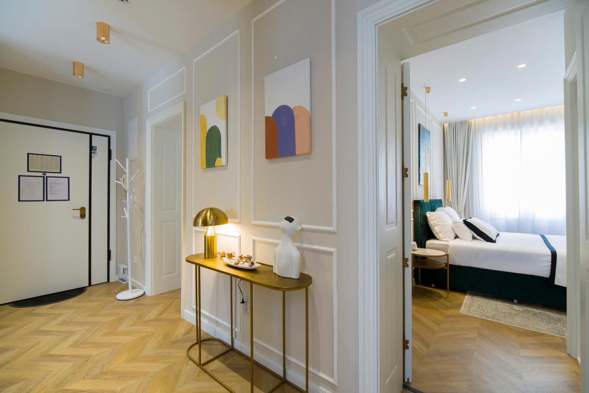Melius Apartment Сплит Екстериор снимка